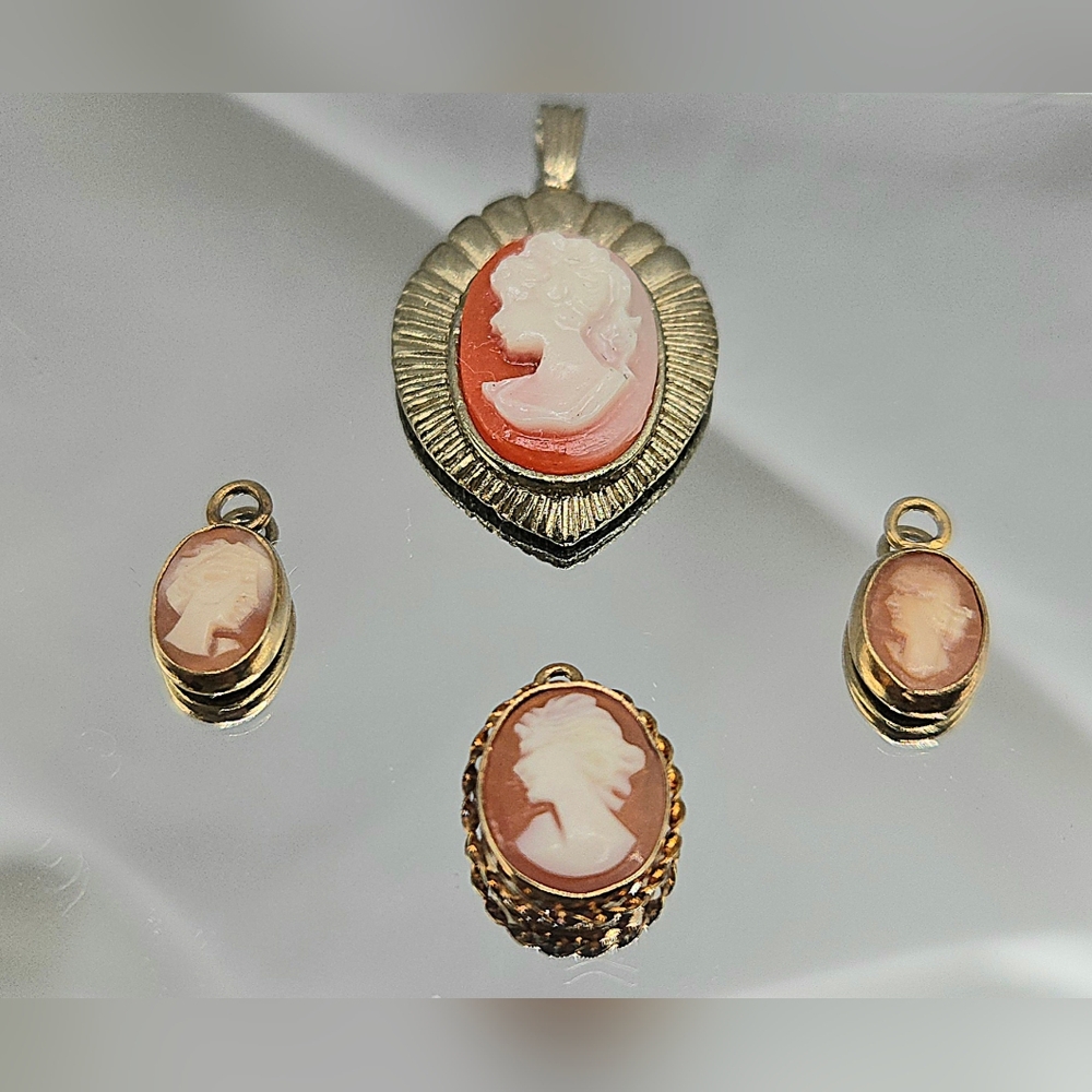 Elegant Vintage Coral Cameo Pendant Set
